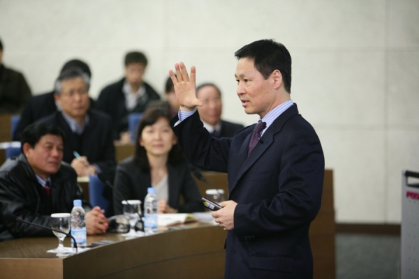 Special Lecture by Alcatel-Lucent Bell Labs President Jeong Kim