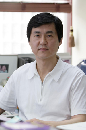 Professor Kyungwhoon Cheun (Electrical Engineering) Gives Keynote at IEEE International Conference