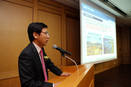 Opening Ceremony of the Specialized Defense Research Laboratory for Radar/IR Target Recognition